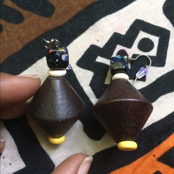 Beautiful handmade earrings - Picture 1 of 2